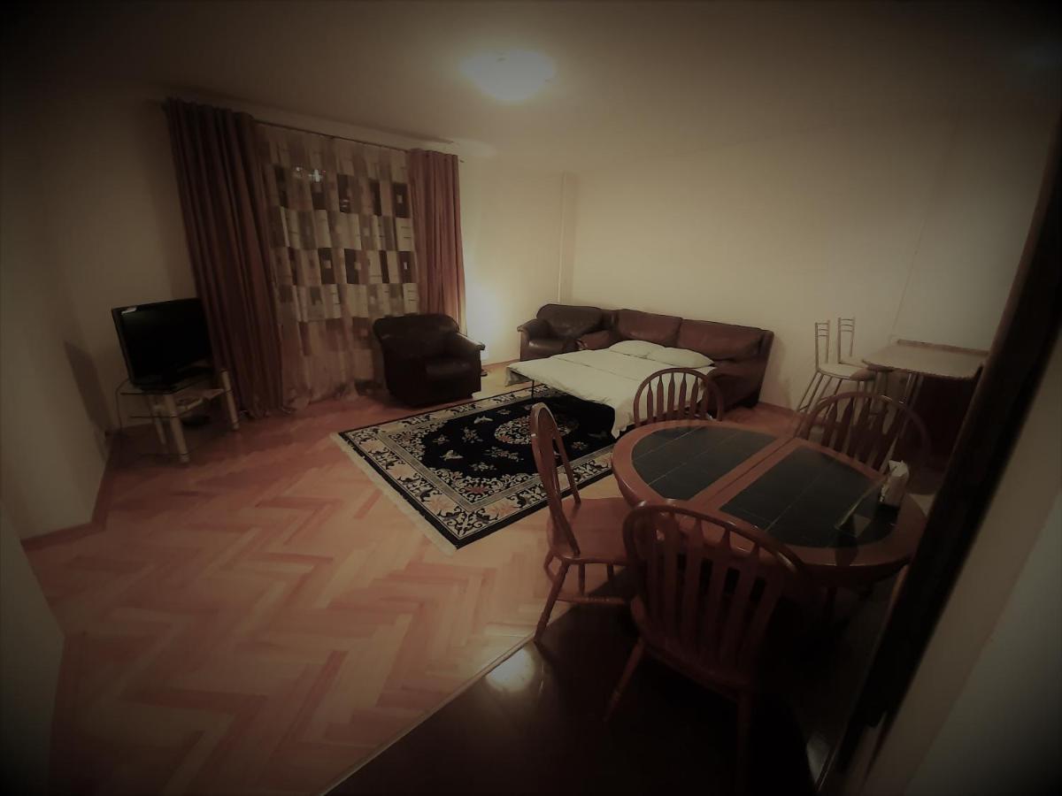 מינסק Apartment On Myasnikova 34 מראה חיצוני תמונה