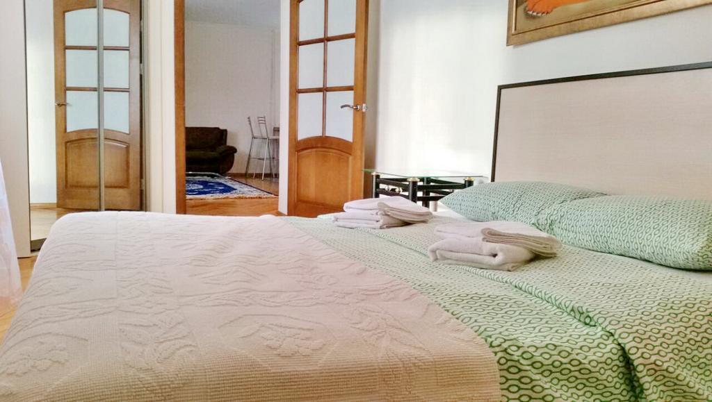 מינסק Apartment On Myasnikova 34 מראה חיצוני תמונה