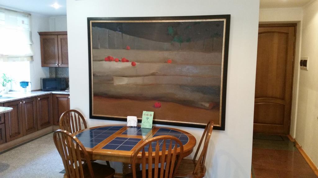 מינסק Apartment On Myasnikova 34 מראה חיצוני תמונה