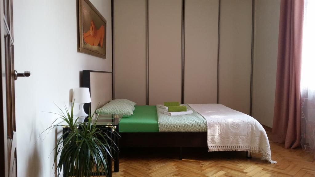 מינסק Apartment On Myasnikova 34 מראה חיצוני תמונה